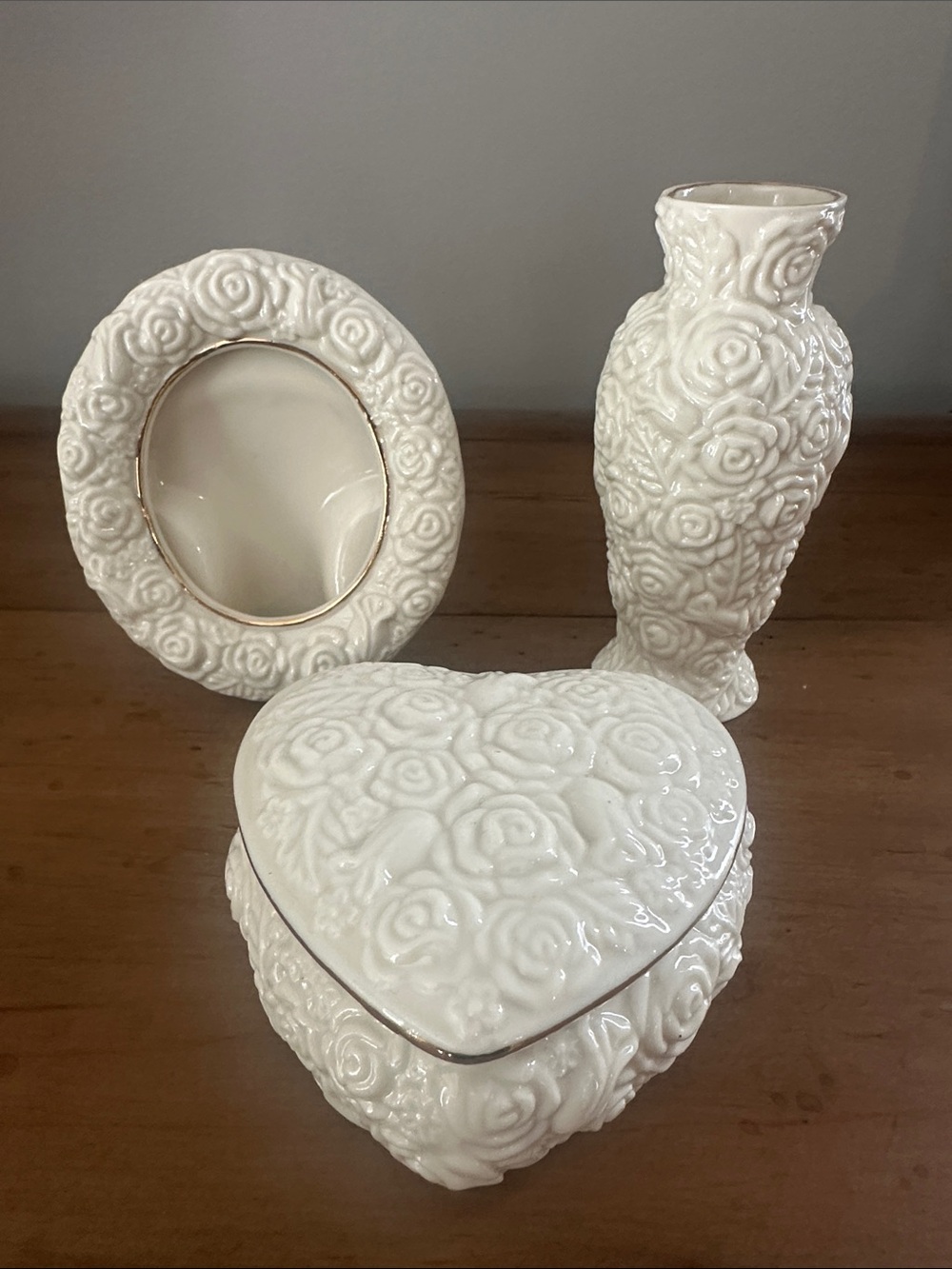 Vintage Lenox Porcelain 3 Piece Vanity Set
